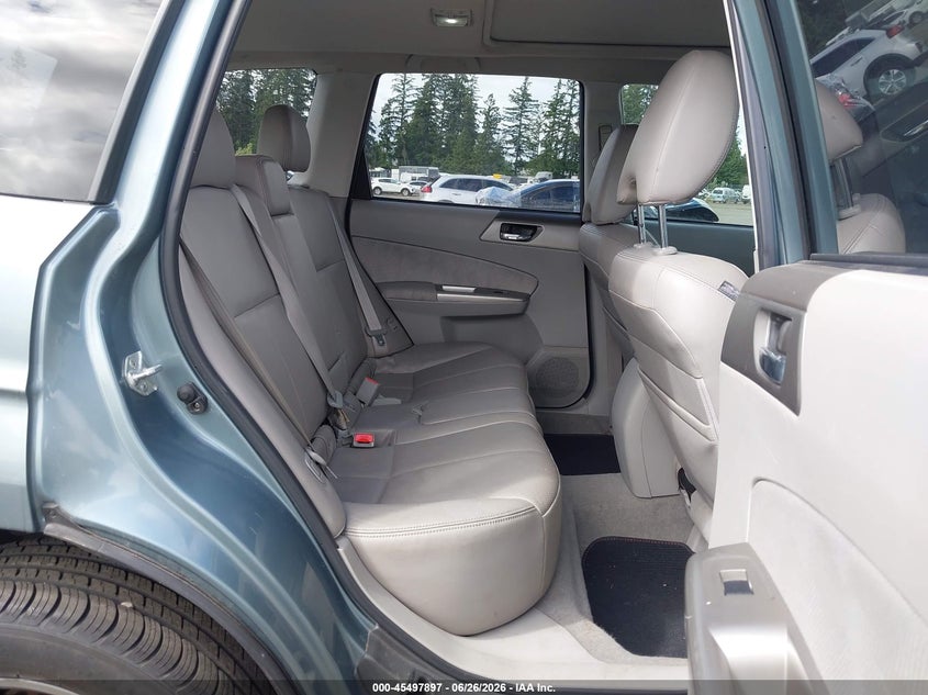 2009 Subaru Forester VIN JF2SH64699H709674 IAAI salvage auction — NORMAL WEAR, Rebuilt-Non-Public (Washington), sold $575 on 2026-07-08 (photo 8)
