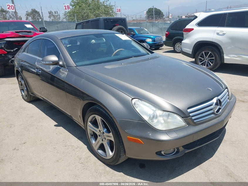 2006 Mercedes-benz Cls-class VIN WDDDJ75X56A014787 IAAI salvage auction — LEFT REAR, Salvage (California), sold $800 on 2026-07-08 (photo 1)