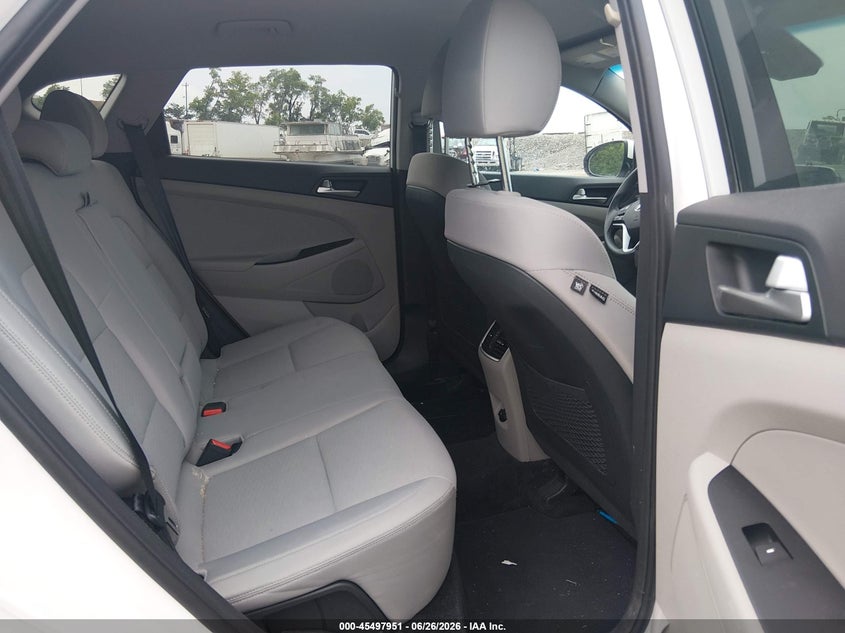 2019 Hyundai Tucson VIN KM8J33AL6KU064962 IAAI salvage auction — FRONT END, Salvage (Tennessee), sold $2,550 on 2026-07-30 (photo 8)
