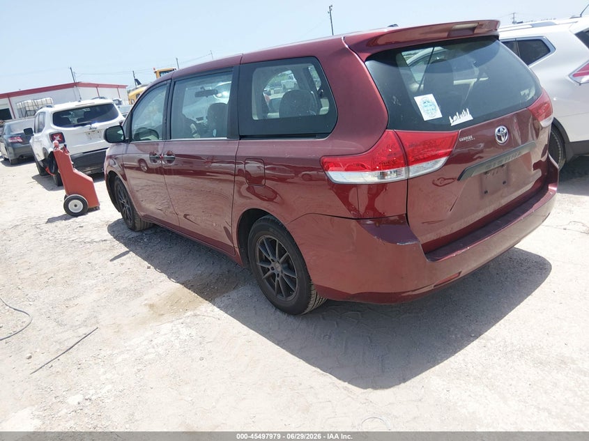 2013 Toyota Sienna VIN 5TDZK3DC2DS281602 IAAI salvage auction — NORMAL WEAR, Original (Texas), sold $3,000 on 2026-07-13 (photo 3)