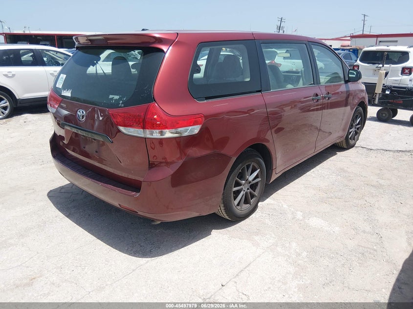 2013 Toyota Sienna VIN 5TDZK3DC2DS281602 IAAI salvage auction — NORMAL WEAR, Original (Texas), sold $3,000 on 2026-07-13 (photo 4)