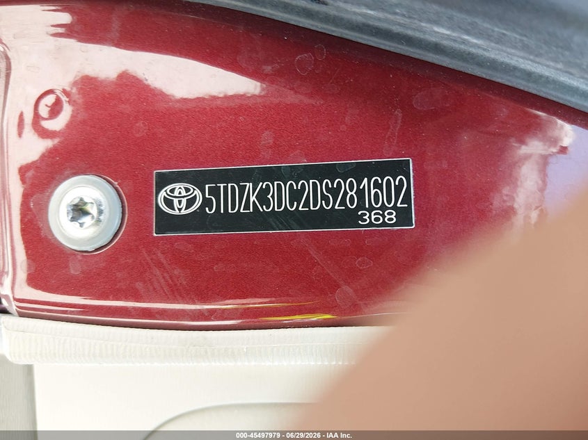 2013 Toyota Sienna VIN 5TDZK3DC2DS281602 IAAI salvage auction — NORMAL WEAR, Original (Texas), sold $3,000 on 2026-07-13 (photo 9)