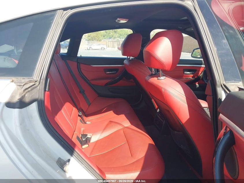 2016 BMW 4er VIN WBA4A9C52GG504834 IAAI salvage auction — NORMAL WEAR, Clear (California), sold $2,400 on 2026-07-29 (photo 8)