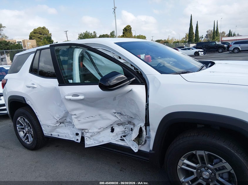 2026 Gmc Terrain VIN 3GKALMEG9TL465879 IAAI salvage auction — LEFT & RIGHT, Wait Title, sold $6,700 on 2026-09-14 (photo 6)