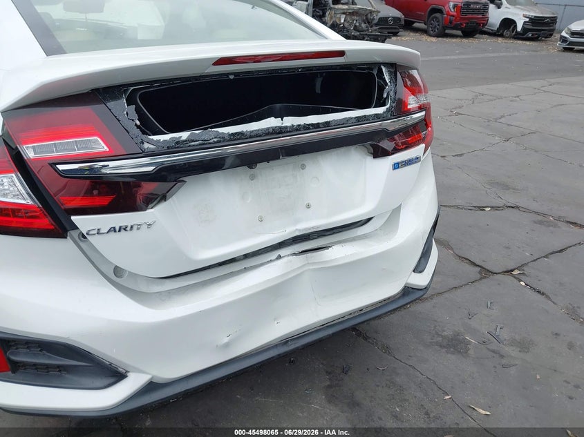 2018 Honda Clarity VIN JHMZC5F17JC018201 IAAI salvage auction — REAR END, Salvage Title, sold $5,400 on 2026-07-12 (photo 6)