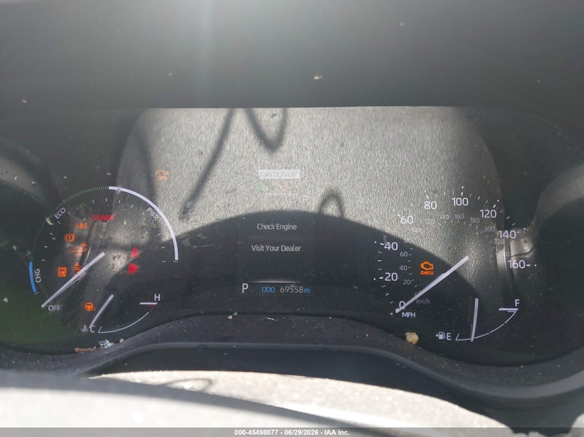 2021 Toyota Sienna VIN 5TDDRKEC9MS039341 IAAI salvage auction — SIDE, Salvage Title, sold $11,100 on 2026-07-31 (photo 7)