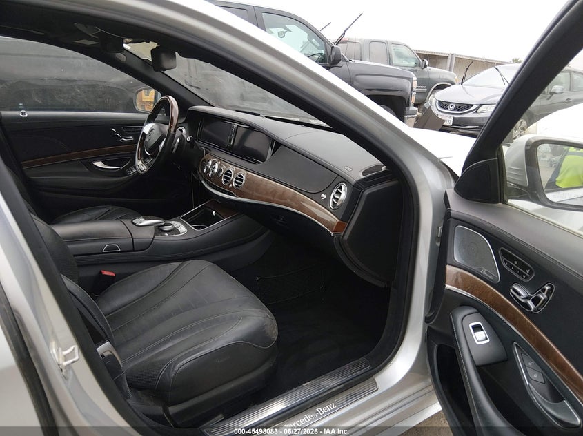 2015 Mercedes-benz S-klasse VIN WDDUG8CB4FA203507 IAAI salvage auction — FRONT END, Wait Title, sold $8,000 on 2026-08-09 (photo 5)