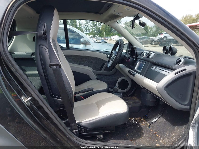 2013 Smart Fortwo VIN WMEEJ3BA2DK601366 IAAI salvage auction — NORMAL WEAR, Clear (Washington), sold $1,150 on 2026-07-15 (photo 5)