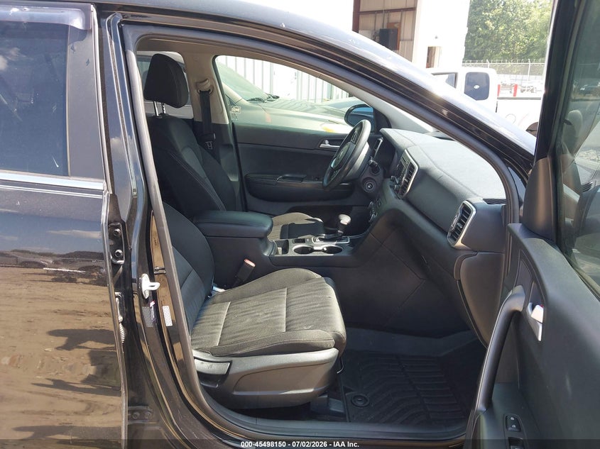 2017 Kia Sportage VIN KNDPM3AC7H7233566 IAAI salvage auction — NORMAL WEAR, Repossession Paperwork (Georgia), sold $525 on 2026-07-16 (photo 5)