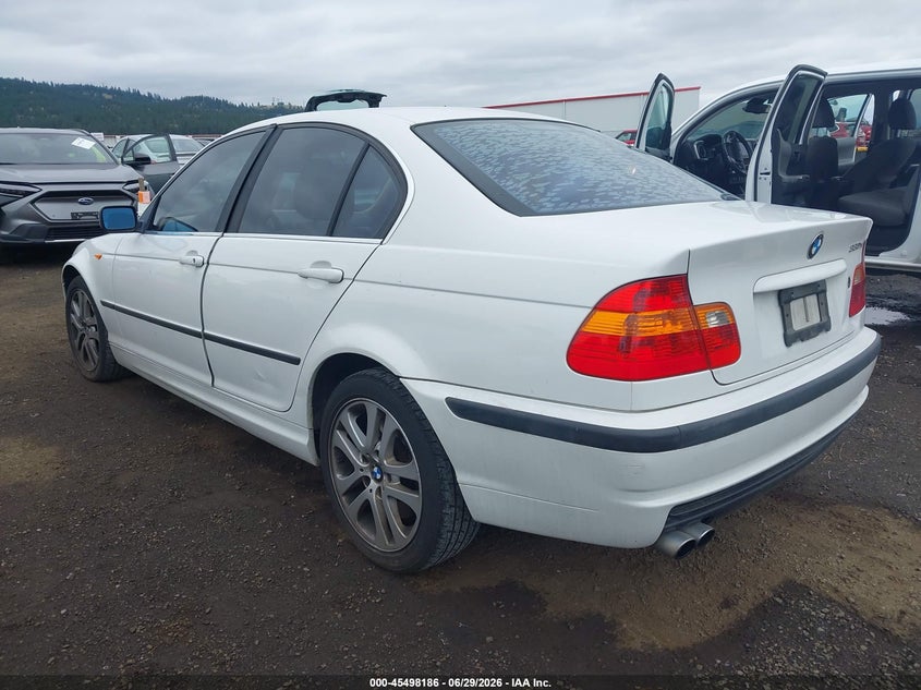 2002 BMW 3er VIN WBAEW53432PG18018 IAAI salvage auction — FRONT END, Salvage Title, sold $200 on 2026-07-21 (photo 3)