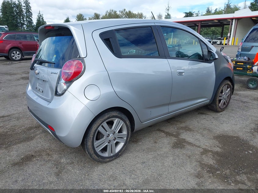 2015 Chevrolet Spark VIN KL8CD6S94FC720644 IAAI salvage auction — NORMAL WEAR, Rebuilt-Non-Public (Washington), sold $375 on 2026-07-29 (photo 4)