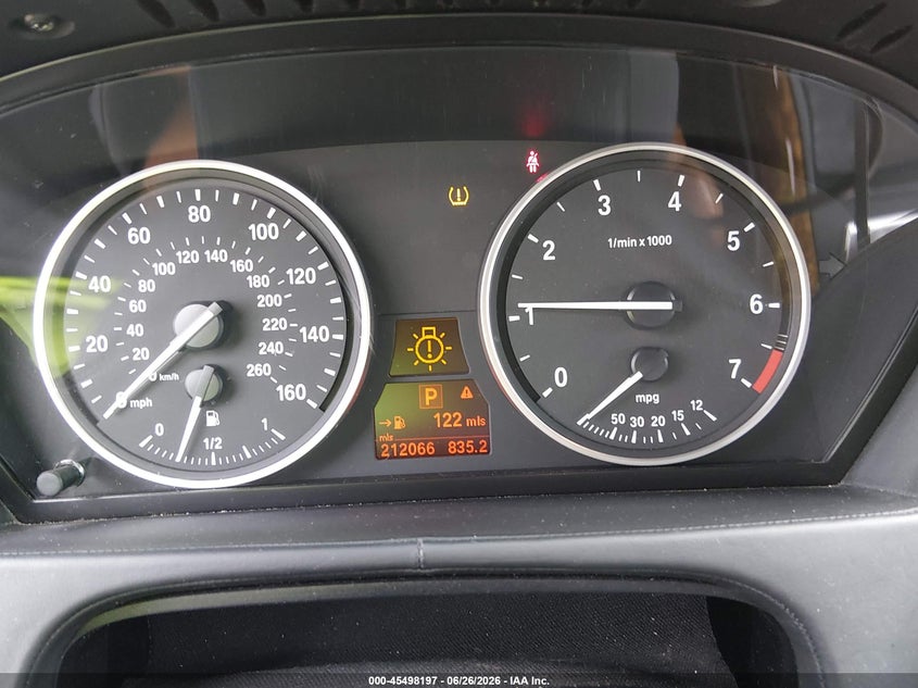 2010 BMW X5 VIN 5UXFE8C54AL311558 IAAI salvage auction — NORMAL WEAR, Peddle Clear Public-Restricted (Oregon), sold $650 on 2026-07-06 (photo 7)