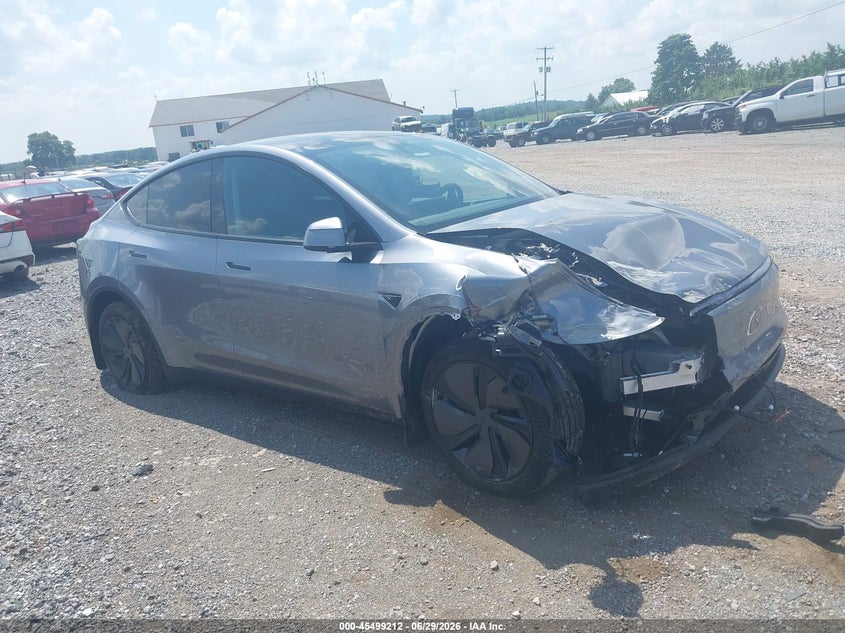 2026 Tesla Model y VIN 7SAYGDED9TF433133 — IAAI salvage auction photo
