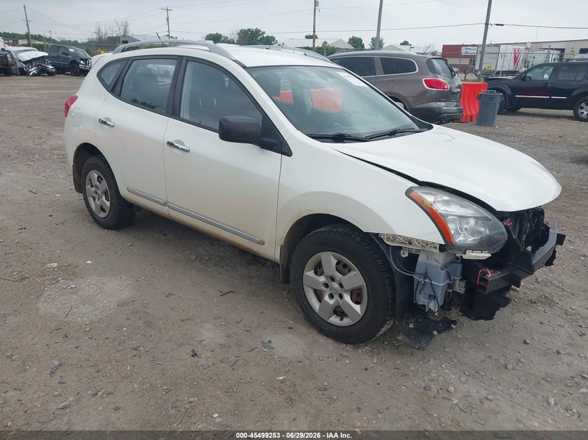 2015 Nissan Rogue VIN JN8AS5MV2FW259729 IAAI salvage auction — FRONT END, Clear (Wisconsin), sold $900 on 2026-07-30 (photo 1)