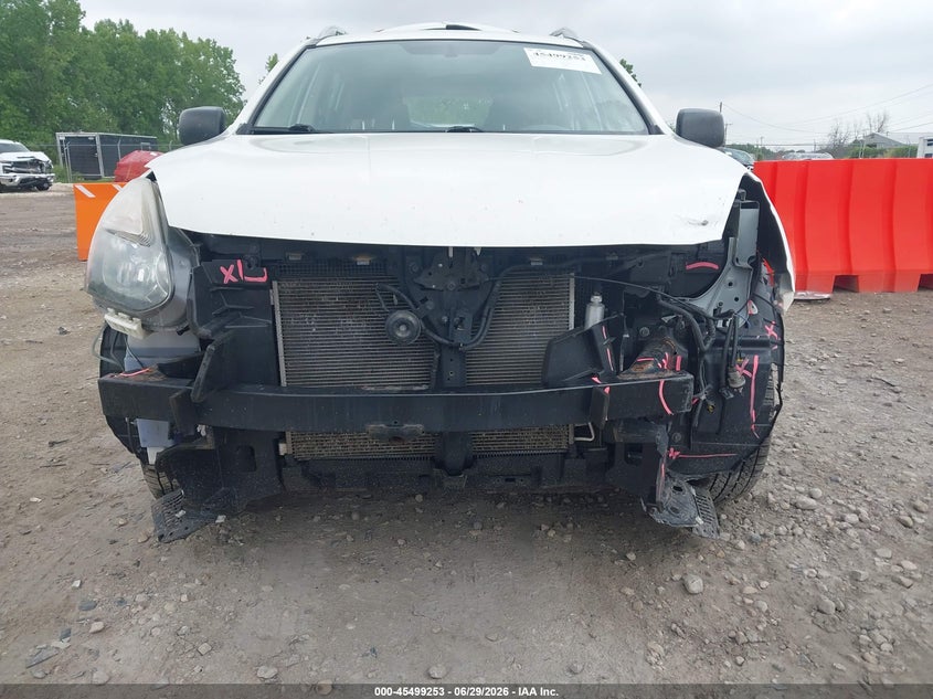 2015 Nissan Rogue VIN JN8AS5MV2FW259729 IAAI salvage auction — FRONT END, Clear (Wisconsin), sold $900 on 2026-07-30 (photo 6)