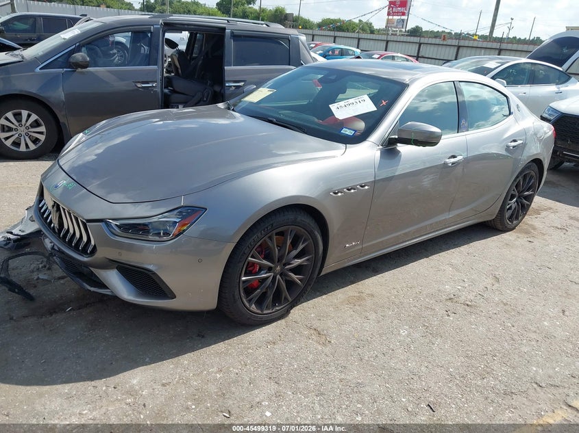 2020 Maserati Ghibli VIN ZAM57XSSXL1349914 IAAI salvage auction — RIGHT FRONT, Salvage (Texas), sold $7,400 on 2026-08-06 (photo 2)