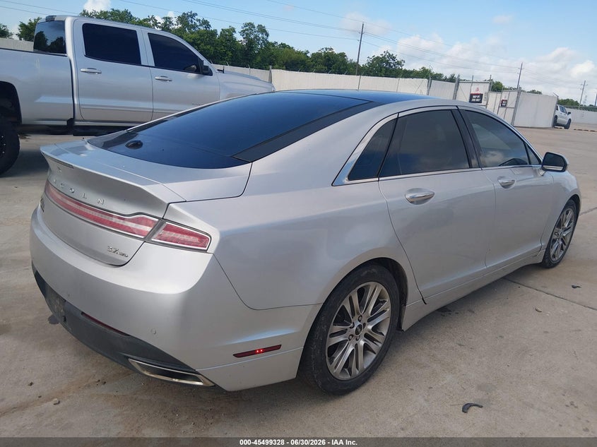2013 Lincoln Mkz VIN 3LN6L2JK7DR812264 IAAI salvage auction — NORMAL WEAR, Original (Texas), sold $300 on 2026-07-10 (photo 4)