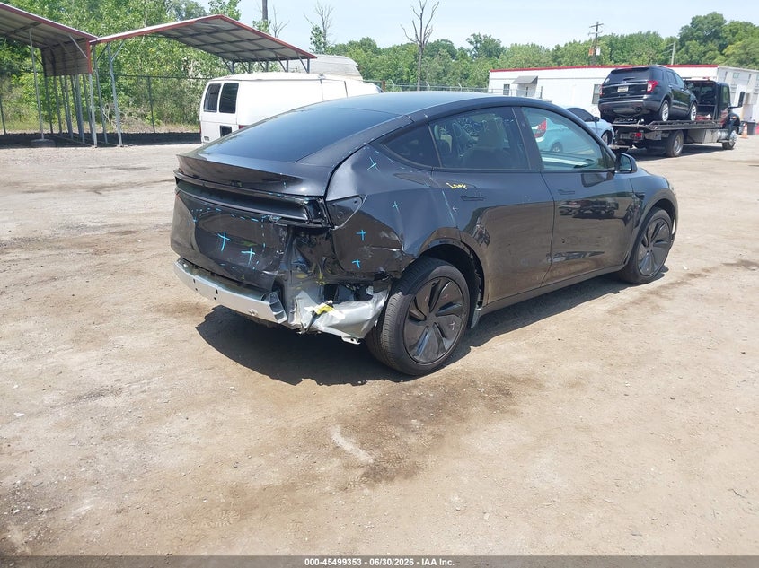 2026 Tesla Model y VIN 7SAYGDED6TF441805 IAAI salvage auction — REAR END, Salvage Title, sold $18,400 on 2026-09-05 (photo 4)