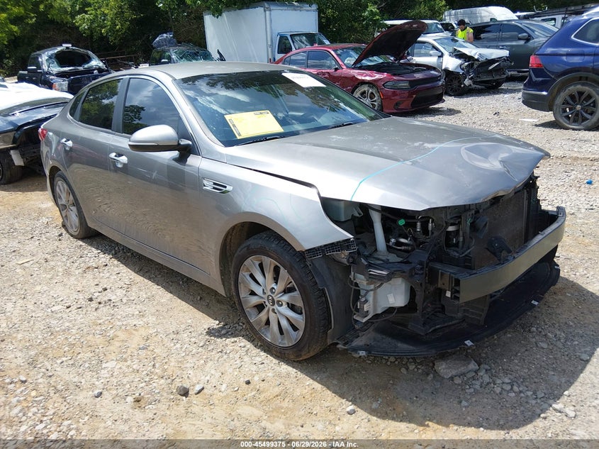 2017 Kia Optima VIN 5XXGT4L38HG154436 IAAI salvage auction — FRONT END, Salvage (Tennessee), sold $25 on 2026-07-30 (photo 1)