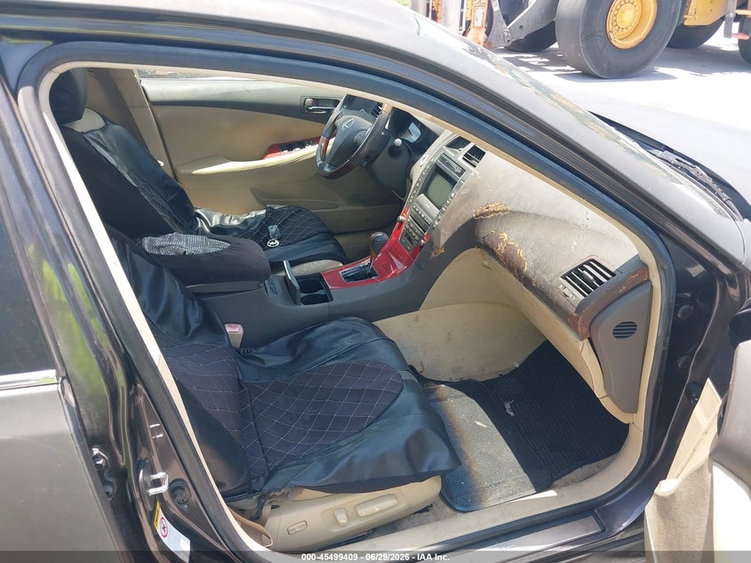 2008 Lexus Es 350 VIN JTHBJ46GX82271891 IAAI salvage auction — NORMAL WEAR, Clear (Florida), sold $950 on 2026-07-29 (photo 5)