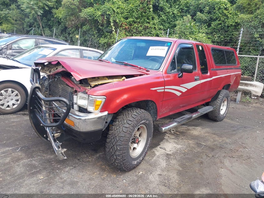 1992 Toyota Pickup VIN JT4VN13D4N5094499 IAAI salvage auction — FRONT END, Salvage (North Carolina), sold $3,050 on 2026-07-16 (photo 2)