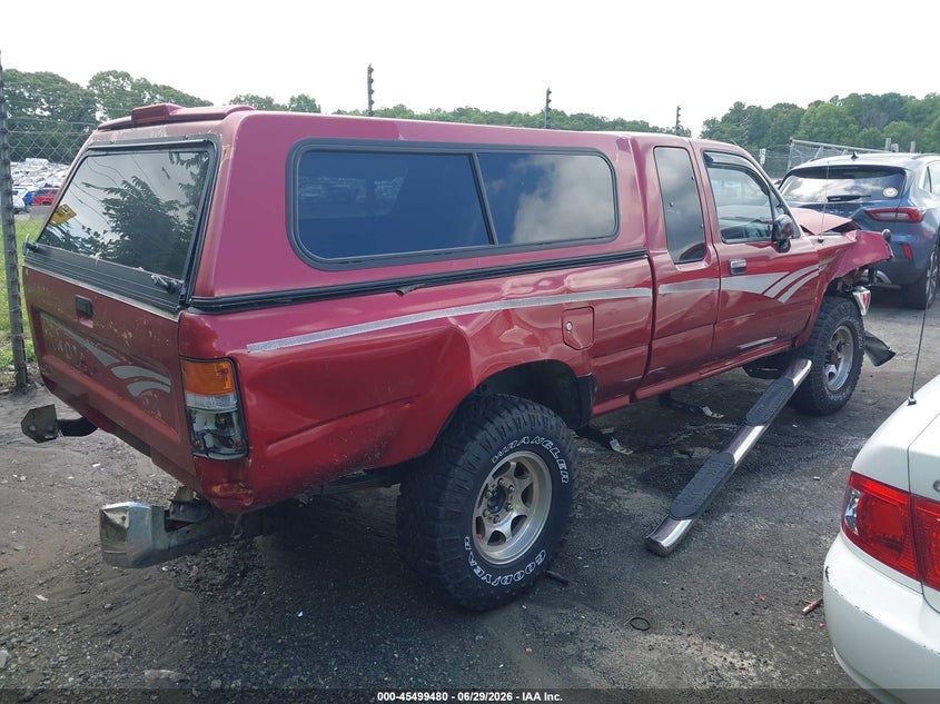 1992 Toyota Pickup VIN JT4VN13D4N5094499 IAAI salvage auction — FRONT END, Salvage (North Carolina), sold $3,050 on 2026-07-16 (photo 4)