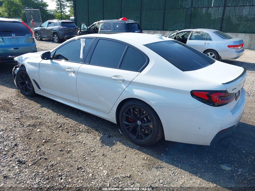 2023 BMW 5er VIN WBA13BK03PCM39168 IAAI salvage auction — FRONT END, Mv-907A (New York), sold $25,650 on 2026-07-13 (photo 3)