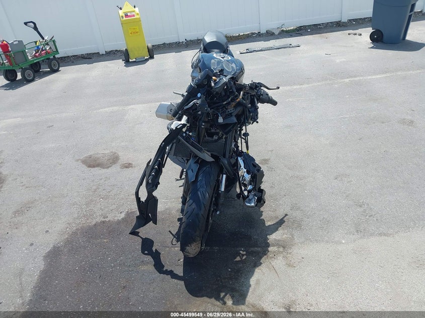 2026 Kawasaki Zx VIN ML5ZXCS15TDA47335 IAAI salvage auction — FRONT END, Wait Title, sold $250 on 2026-10-06 (photo 5)