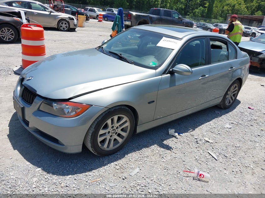 2006 BMW 3 series VIN WBAVB13516KX46531 IAAI salvage auction — FRONT END, Clear (Virginia), sold $400 on 2026-07-28 (photo 2)