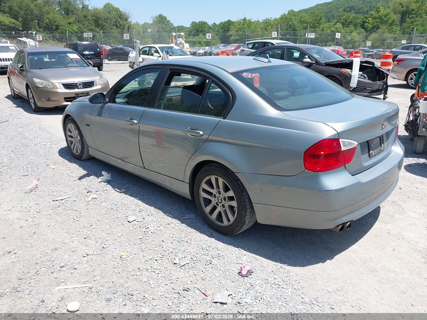 2006 BMW 3 series VIN WBAVB13516KX46531 IAAI salvage auction — FRONT END, Clear (Virginia), sold $400 on 2026-07-28 (photo 3)