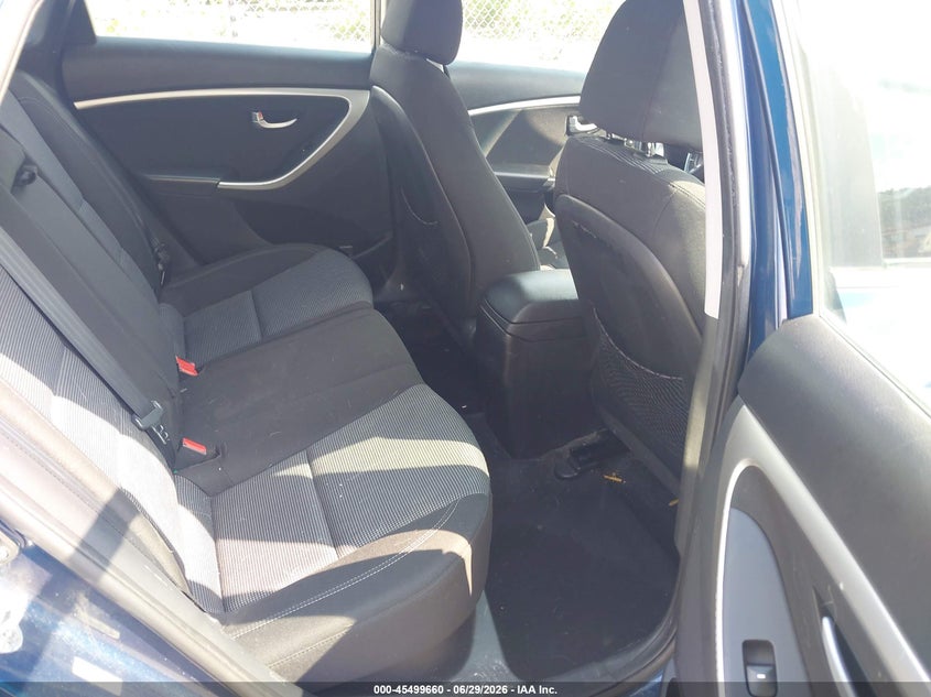2015 Hyundai Elantra VIN KMHD35LH8FU237839 IAAI salvage auction — LEFT FRONT, Wait Title, sold $775 on 2026-08-02 (photo 8)