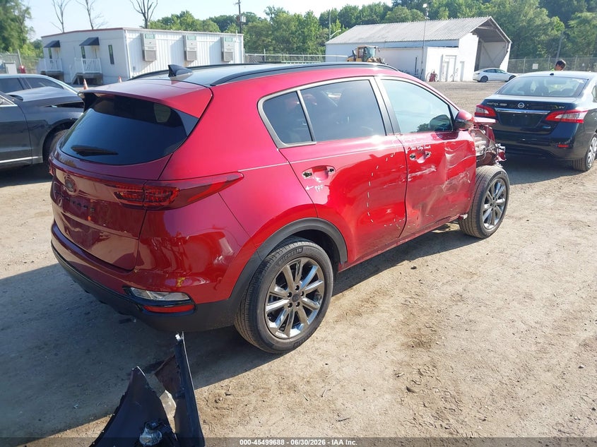 2021 Kia Sportage VIN KNDP63AC2M7891803 IAAI salvage auction — RIGHT FRONT, Salvage - Greater Than 75% (Maryland), sold $3,300 on 2026-07-21 (photo 4)