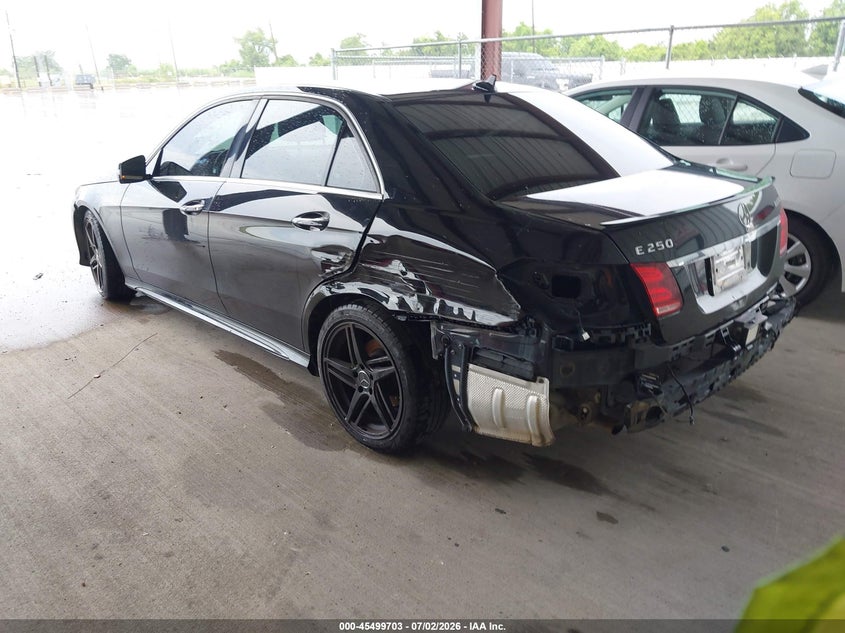 2014 Mercedes-benz E-klasse VIN WDDHF0EB7EA926737 IAAI salvage auction — FRONT & REAR, Original (Texas), sold $1,775 on 2026-08-22 (photo 3)