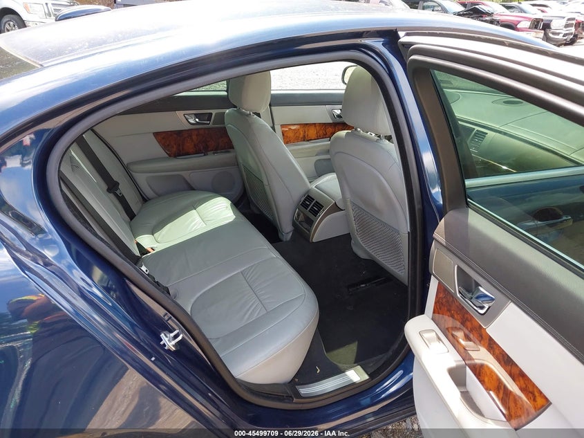 2011 Jaguar Xf VIN SAJWA0FB8BLS01700 IAAI salvage auction — LEFT REAR, Salvage (Pennsylvania), sold $1,000 on 2026-07-28 (photo 8)