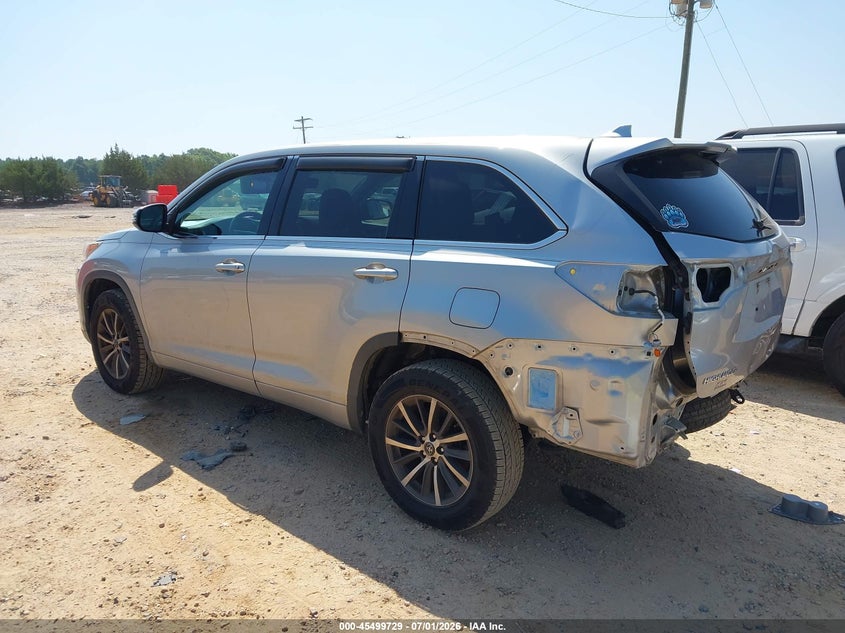 2017 Toyota Highlander VIN 5TDKZRFH2HS217834 IAAI salvage auction — REAR END, Salvage (North Carolina), sold $8,600 on 2026-07-20 (photo 3)