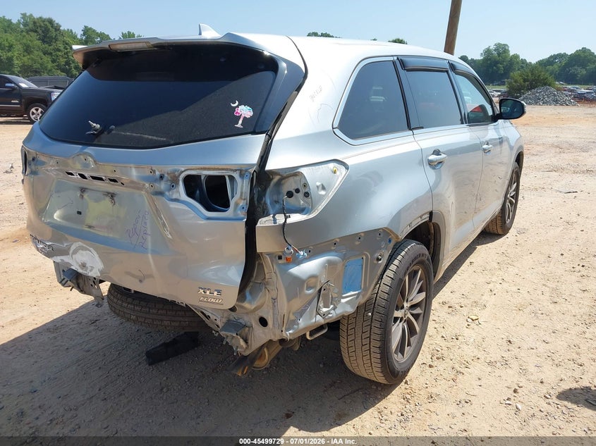 2017 Toyota Highlander VIN 5TDKZRFH2HS217834 IAAI salvage auction — REAR END, Salvage (North Carolina), sold $8,600 on 2026-07-20 (photo 4)