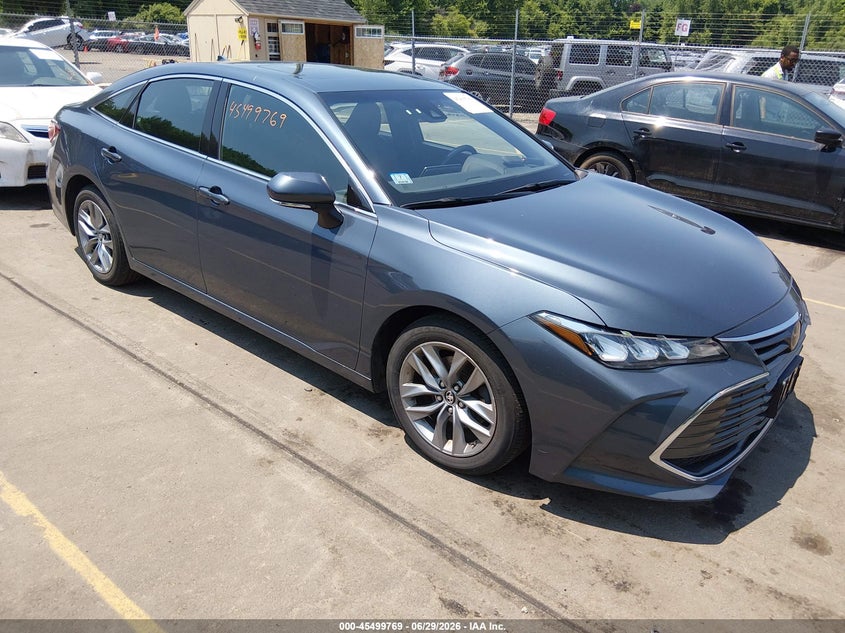 2019 Toyota Avalon VIN 4T1BZ1FB4KU035693 IAAI salvage auction — LEFT FRONT, Salvage Title, sold $8,175 on 2026-07-23 (photo 1)
