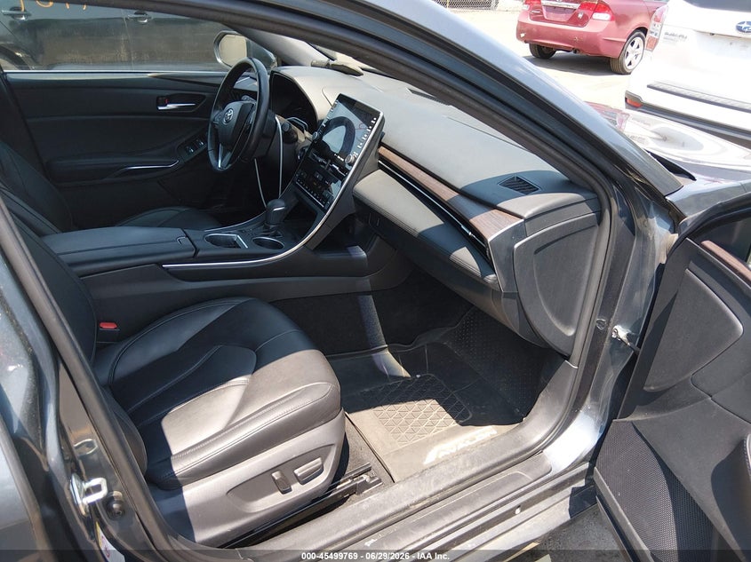 2019 Toyota Avalon VIN 4T1BZ1FB4KU035693 IAAI salvage auction — LEFT FRONT, Salvage Title, sold $8,175 on 2026-07-23 (photo 5)