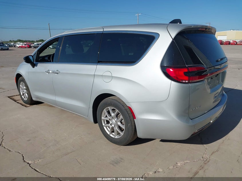 2026 Chrysler Pacifica VIN 2C4RC1BG8TR167599 IAAI salvage auction — WATER/FLOOD, Salvage Title, sold $10,600 on 2026-08-20 (photo 3)