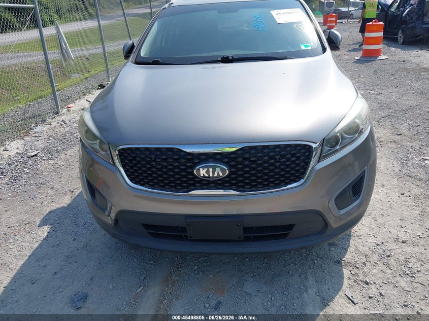 2016 Kia Sorento VIN 5XYPGDA30GG058785 IAAI salvage auction — NORMAL WEAR, Clear (Virginia), sold $2,600 on 2026-07-28 (photo 6)