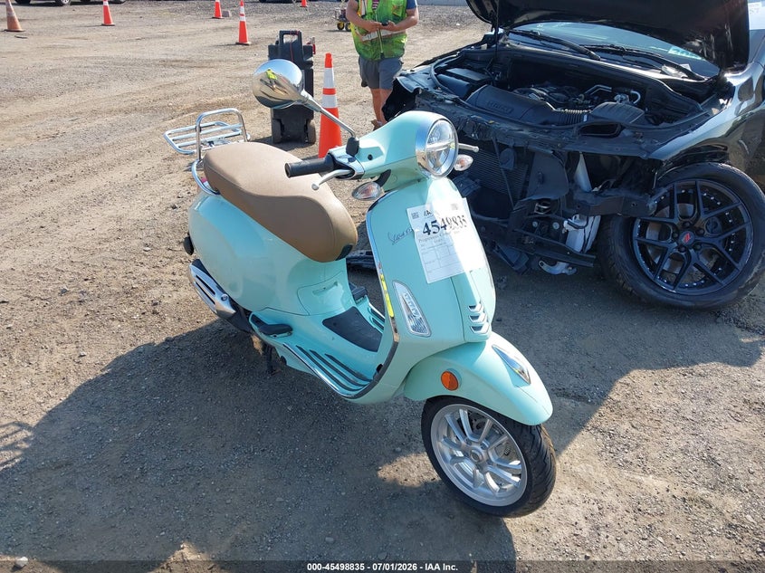 2021 Vespa - VIN ZAPM818G2M5903744 IAAI salvage auction — LEFT & RIGHT, Salvage Title, sold $450 on 2026-07-29 (photo 1)