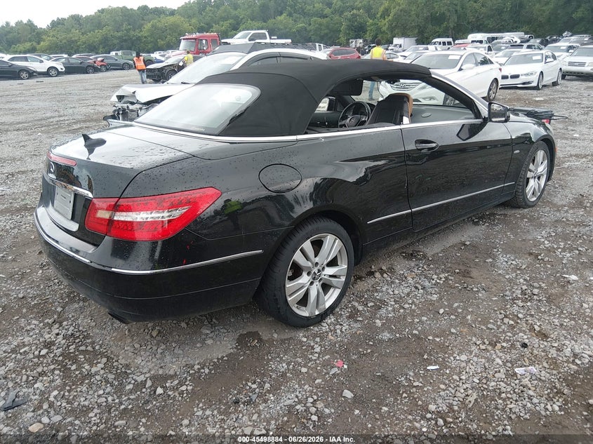 2012 Mercedes-benz E-klasse VIN WDDKK5KF7CF170929 IAAI salvage auction — NORMAL WEAR, Clear (Tennessee), sold $775 on 2026-07-30 (photo 4)