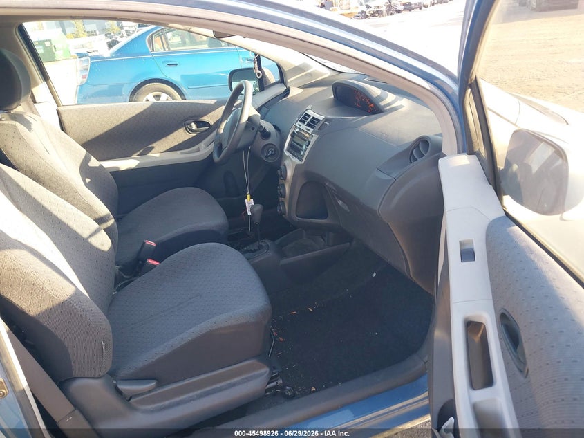 2010 Toyota Yaris VIN JTDJT4K39A5291581 IAAI salvage auction — REAR END, Rebuildable (Florida), sold $775 on 2026-07-21 (photo 5)