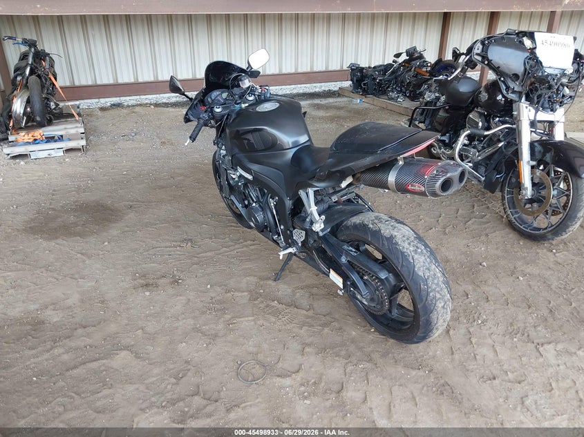 2008 Honda Cbr600 VIN JH2PC40418M100474 IAAI salvage auction — ROLLOVER, Salvage (Ohio), sold $875 on 2026-07-22 (photo 3)