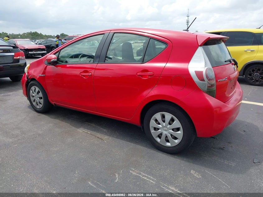 2014 Toyota Prius c VIN JTDKDTB36E1083182 IAAI salvage auction — LEFT FRONT, Rebuildable (Florida), sold $1,500 on 2026-07-30 (photo 3)