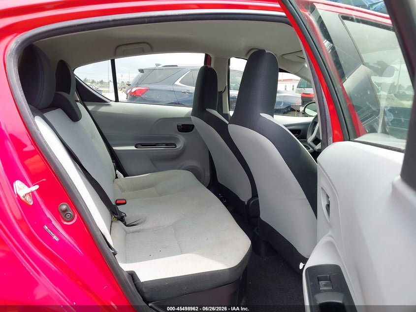 2014 Toyota Prius c VIN JTDKDTB36E1083182 IAAI salvage auction — LEFT FRONT, Rebuildable (Florida), sold $1,500 on 2026-07-30 (photo 8)