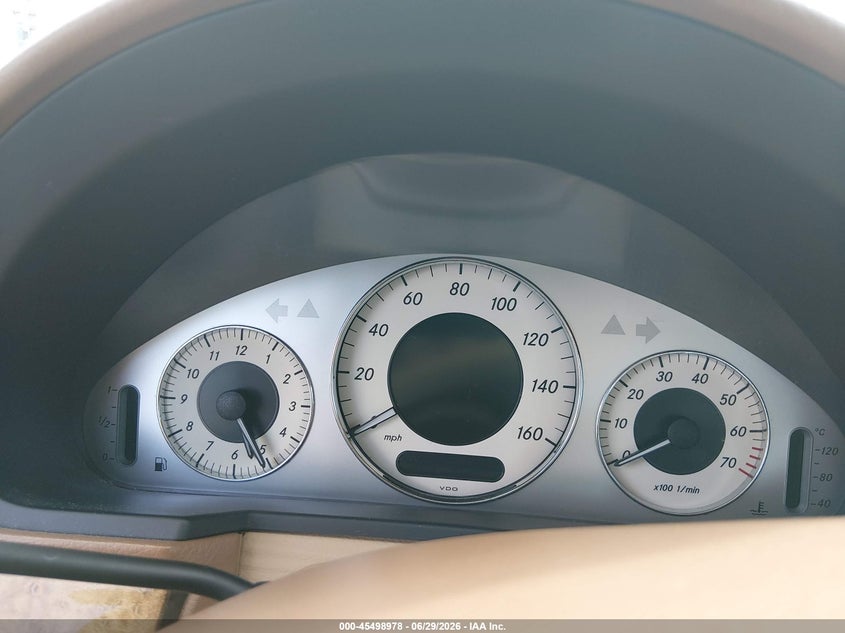 2007 Mercedes-benz E-class VIN WDBUF56X17B172746 IAAI salvage auction — WATER/FLOOD, Salvage (Louisiana), sold $475 on 2026-07-29 (photo 7)