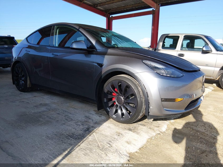 2025 Tesla Model y VIN 7SAYGDEF5SA363076 IAAI salvage auction — LEFT FRONT, Salvage Title, sold $2,050 on 2026-07-31 (photo 1)