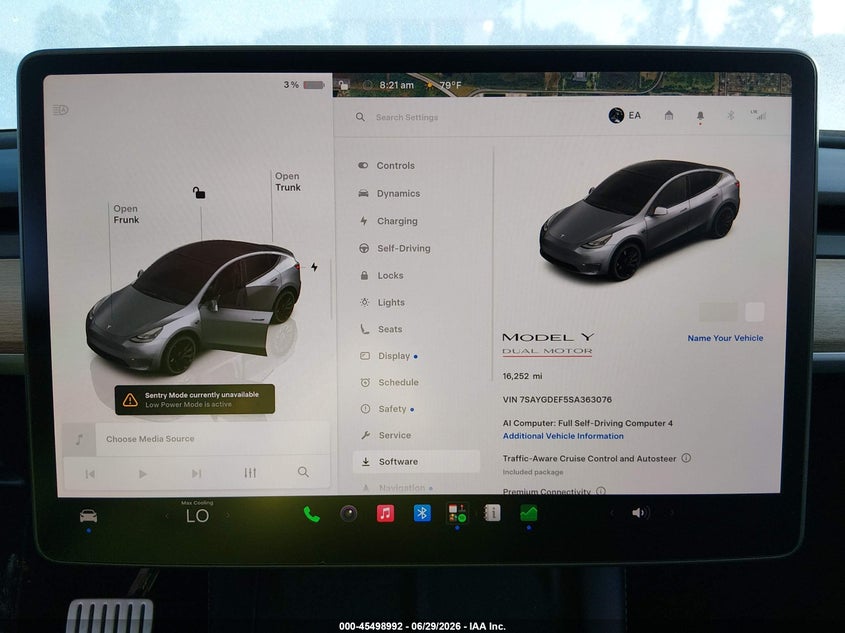 2025 Tesla Model y VIN 7SAYGDEF5SA363076 IAAI salvage auction — LEFT FRONT, Salvage Title, sold $2,050 on 2026-07-31 (photo 7)