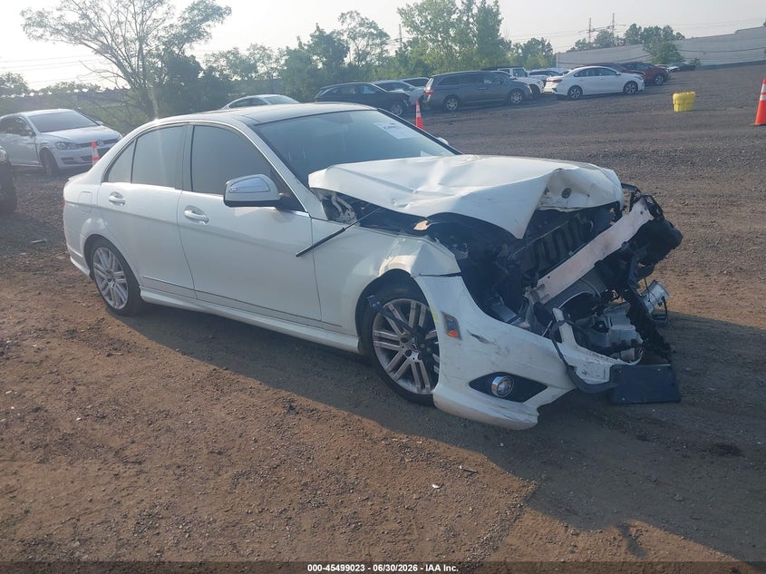 2009 Mercedes-benz C class VIN WDDGF81X99F277270 IAAI salvage auction — FRONT END, Mv-907A (New York), sold $575 on 2026-08-04 (photo 1)